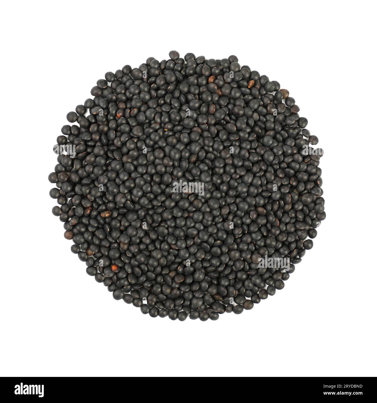 Lentilles Beluga noir de forme ronde isolated on white Banque D'Images