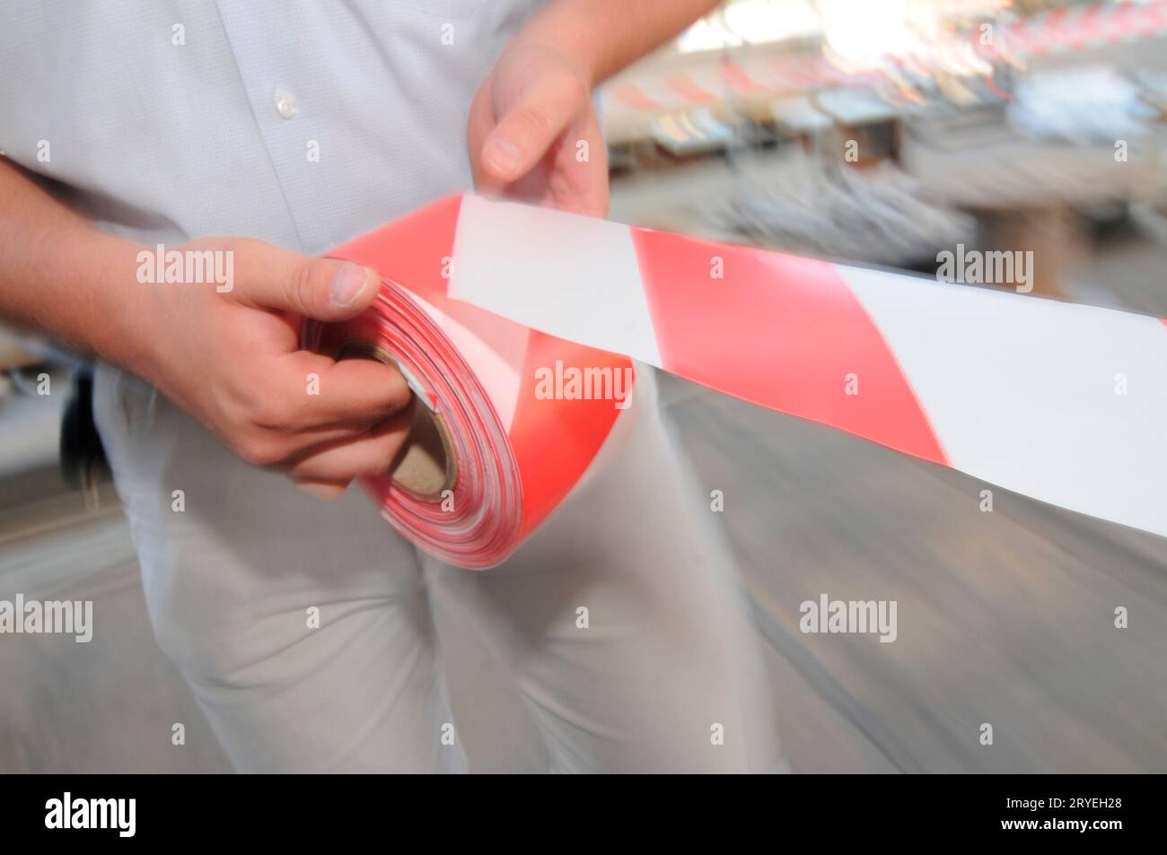 Ruban de danger rouge et blanc Banque de photographies et d’images à ...