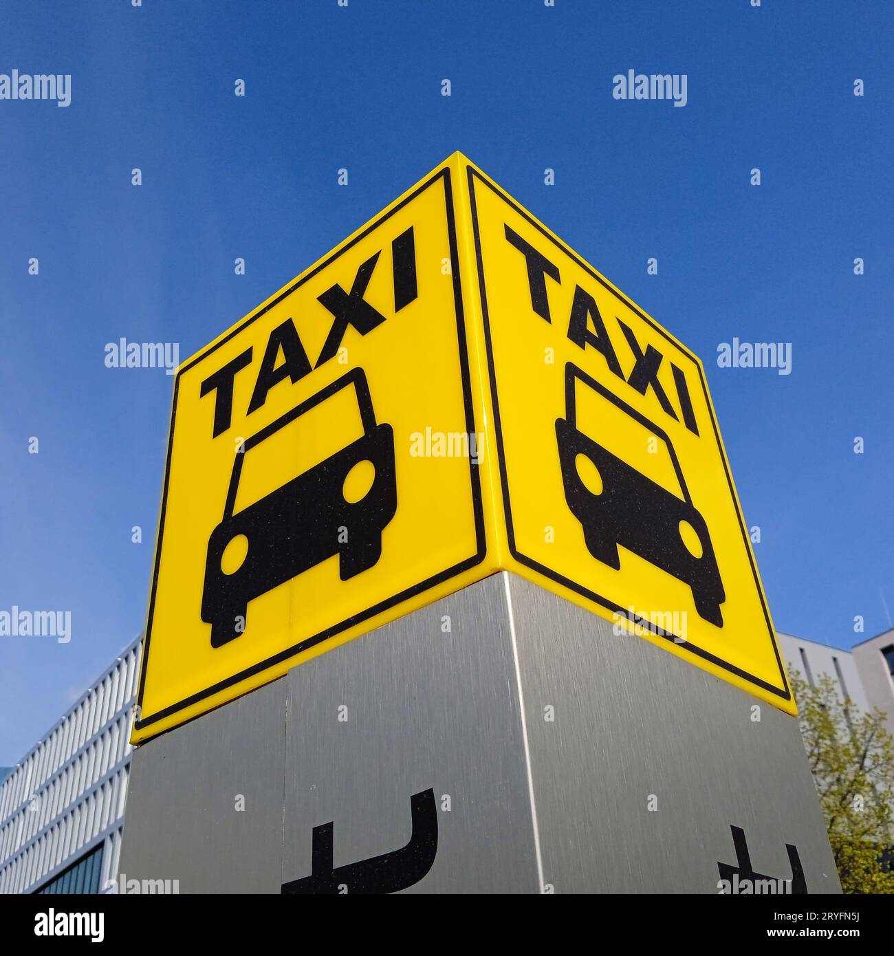 Panneau taxi dans la rue Banque D'Images