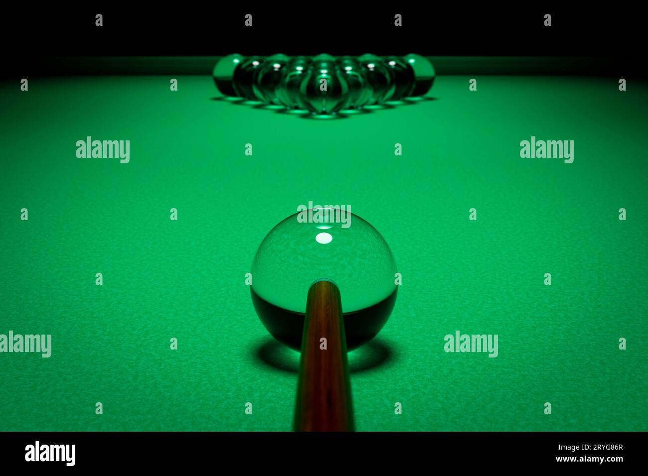 Boules de billard en verre à la position de jeu de départ. Banque D'Images