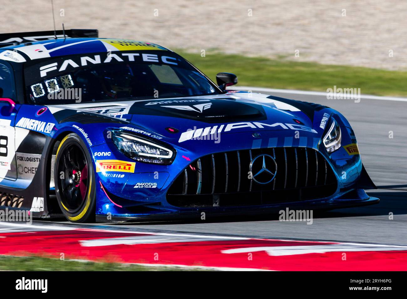 30 septembre 2023 ; circuit de Catalogne, Barcelone, Catalogne, Espagne; 2023 Fanatec GT World Challenge Europe, jour 3 : Timur Boguslavskiy , Jules Gounon , Raffaele Marciello de l'Akkodis ASP Team en action lors du Barcelona Fanatec World Challenge Europe Banque D'Images