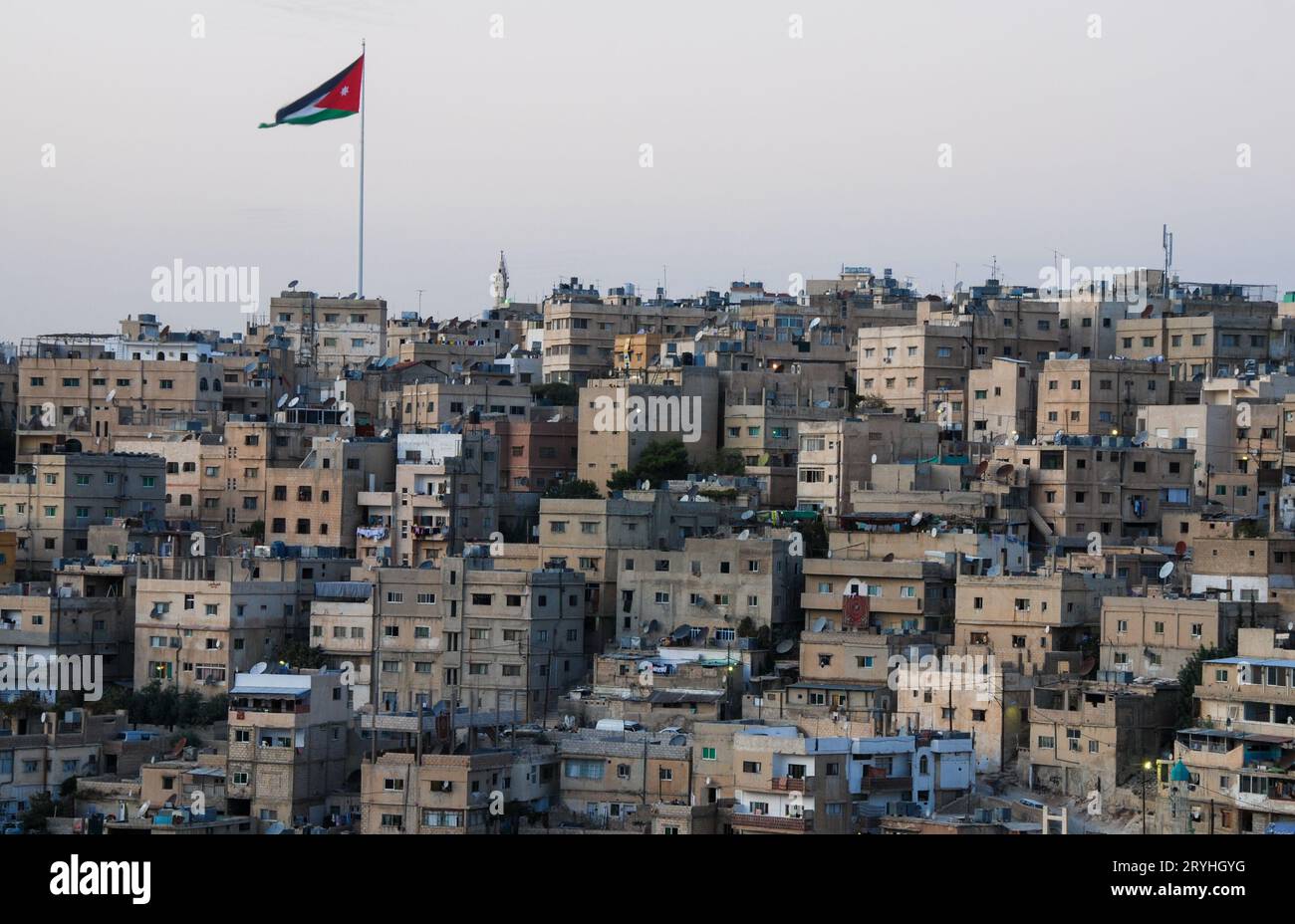 Le paysage urbain de la capitale d'Amman, la Jordanie Asie, la nuit Banque D'Images