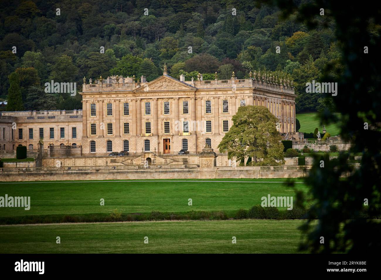 English Baroque Italianate style maison seigneuriale Chatsworth House dans le Derbyshire, Angleterre Banque D'Images