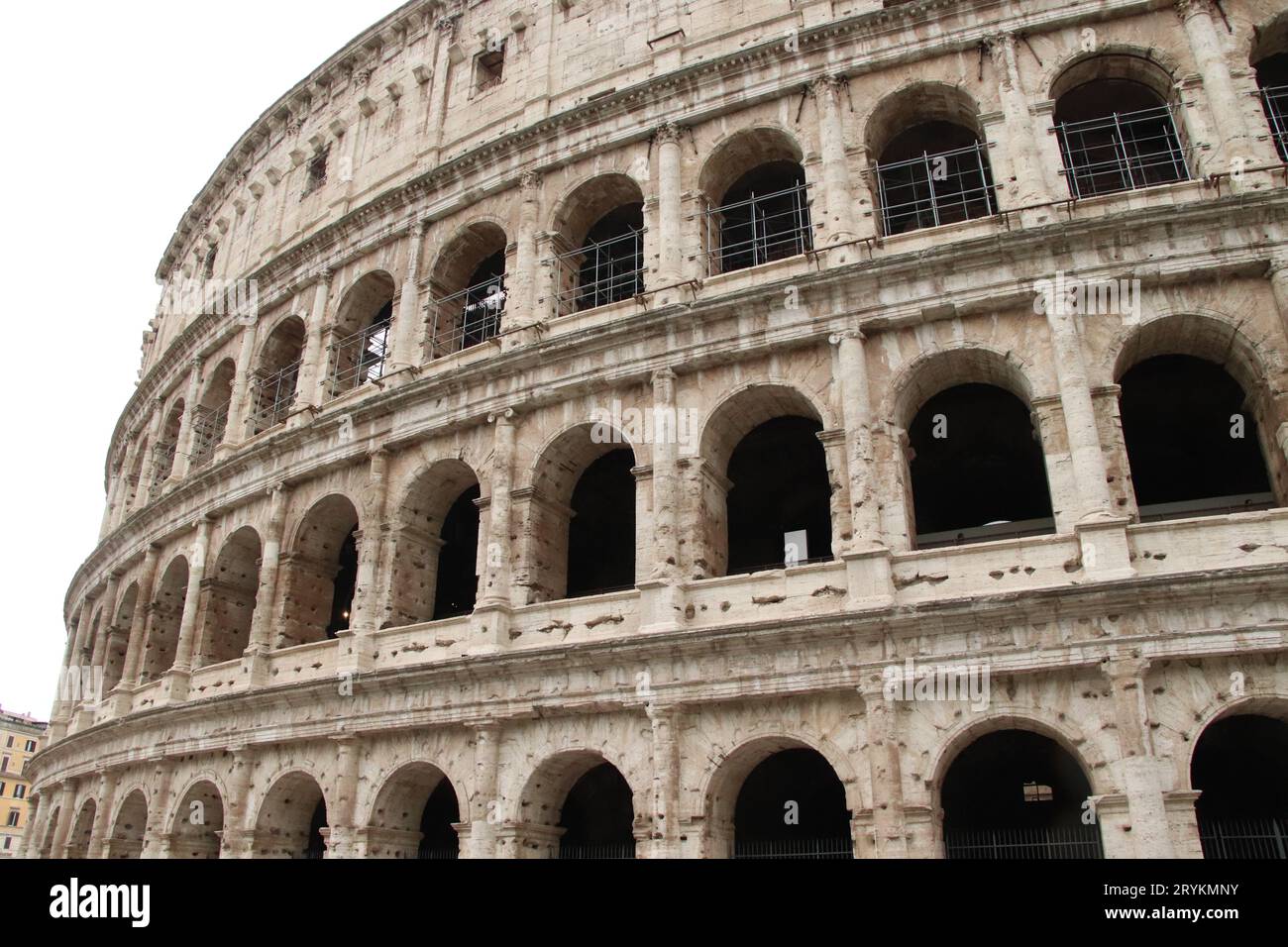 Grand Colisée Romain, Colisée, Colosseo, également connu sous le nom d'amphithéâtre Flavien. Célèbre monument mondial. Paysage urbain pittoresque. Rome, Italie Banque D'Images