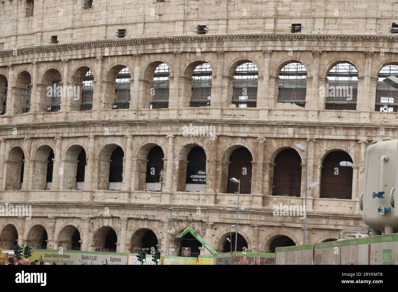 Grand Colisée Romain, Colisée, Colosseo, également connu sous le nom d'amphithéâtre Flavien. Célèbre monument mondial. Paysage urbain pittoresque. Rome, Italie Banque D'Images