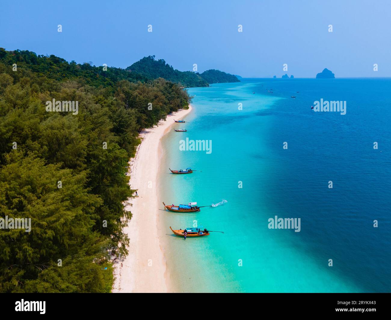 Vue panoramique depuis le ciel à Koh Kradan île de Thaïlande, élue meilleure plage du monde en 2023 Banque D'Images