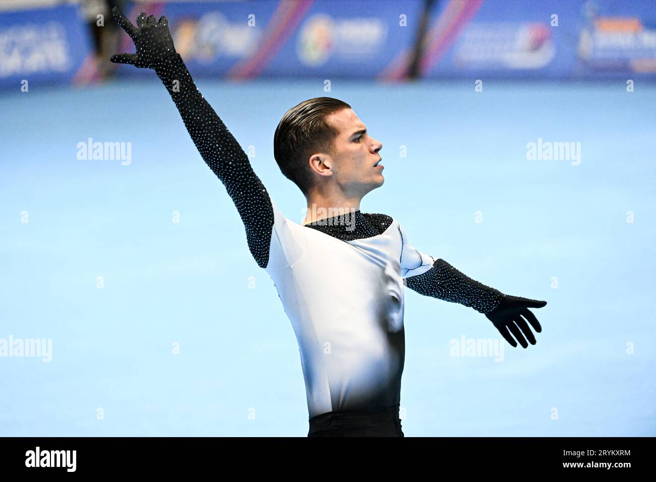 Pau GARCIA (ESP), lors du Senior Men, long Program, aux Championnats du monde de patinage artistique Ibagu-Tolima 2023, au Parque Deportivo Municipal, le 28 septembre 2023 à Ibagu, Colombie. Crédit : Raniero Corbelletti/AFLO/Alamy Live News Banque D'Images