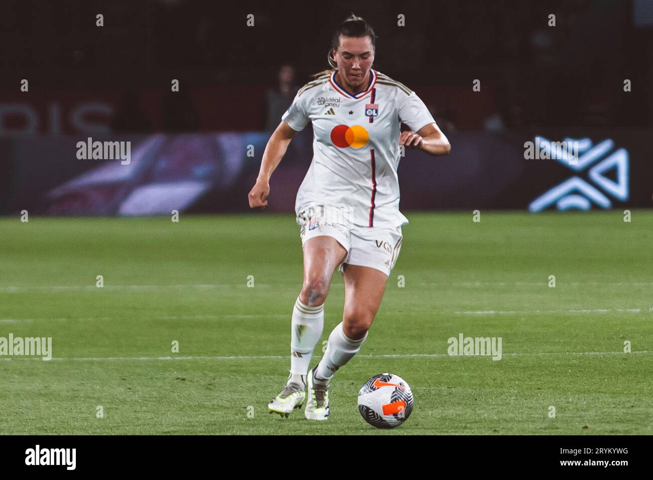 Lyon, France. 01 octobre 2023. Vanessa Gilles (21) de l’OL en action lors du match D1 Arkema entre le Paris Saint-Germain et l’Olympique Lyonnais au Parc des Princes à Paris. (Pauline FIGUET/SPP) crédit : SPP Sport Press photo. /Alamy Live News Banque D'Images