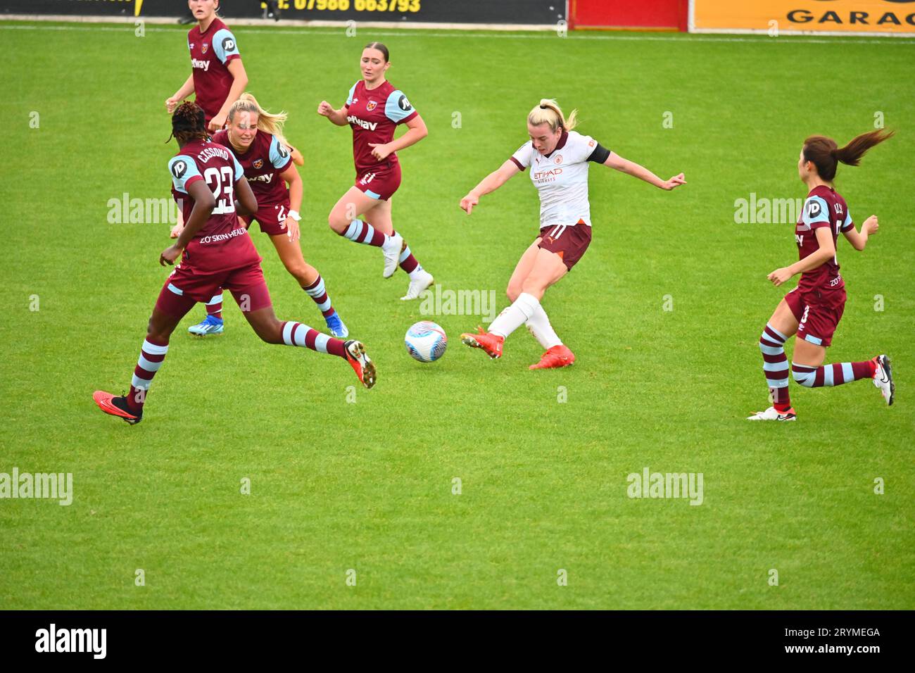 LONDRES, ANGLETERRE - OCTOBRE 01 : Super League féminine, entre West Ham Women et Manchester City Women Banque D'Images