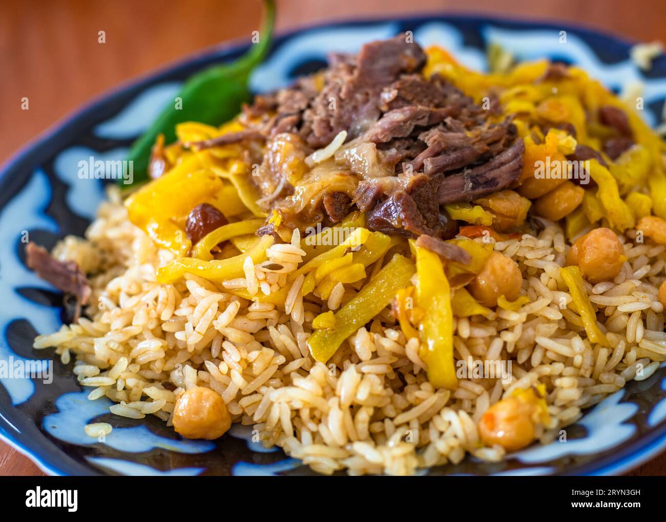 Pilaf ou palov, dishÂ traditionnel d'Ouzbékistan. Banque D'Images