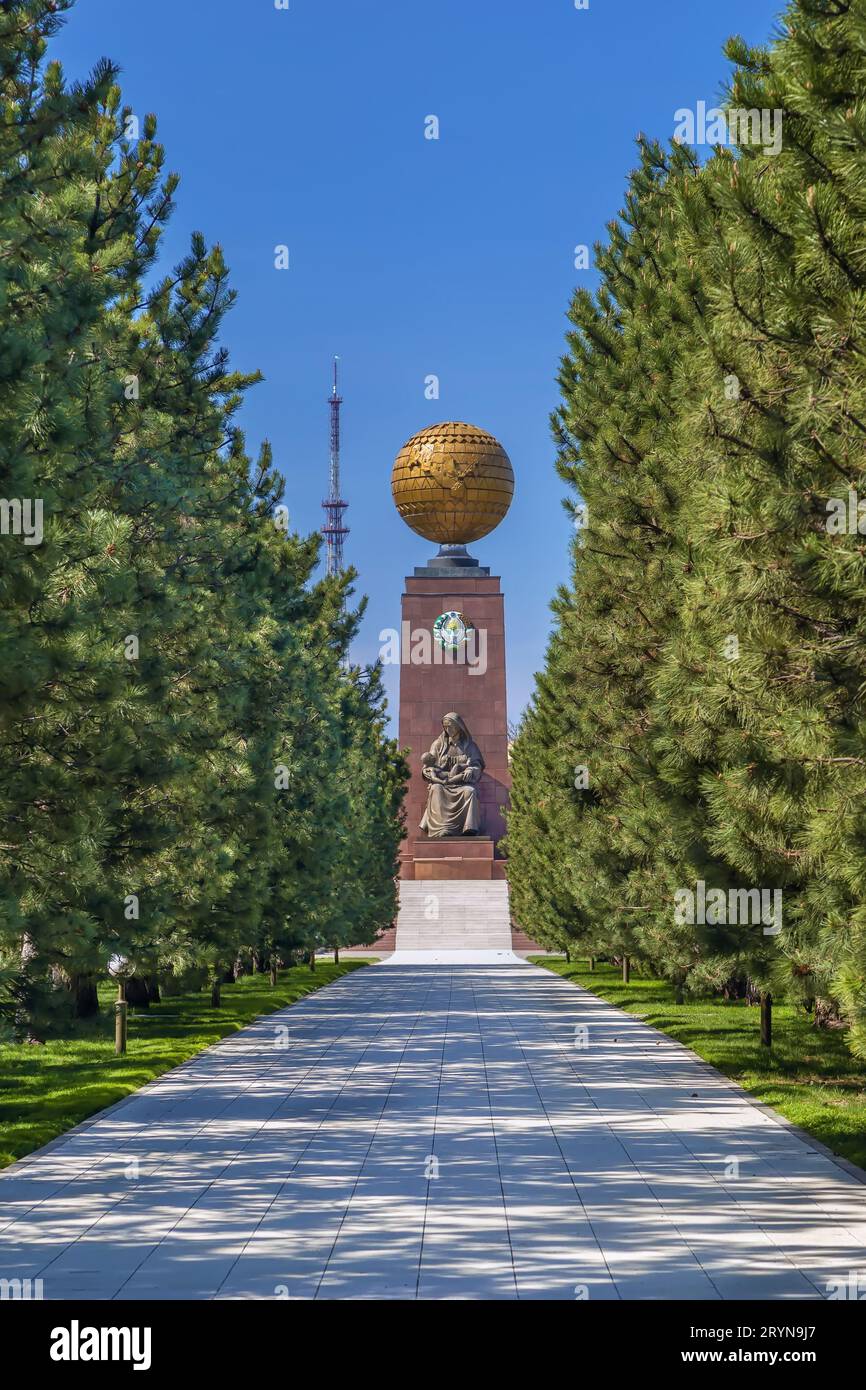 Monument à l'indépendance, Tachkent, Ouzbékistan Banque D'Images