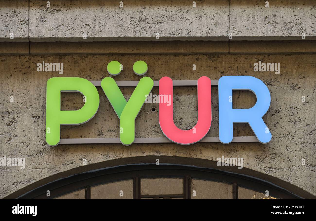 PYUR, logo, Leipzig, Sachsen, Deutschland *** PYUR, logo, Leipzig, Saxe, Allemagne crédit : Imago/Alamy Live News Banque D'Images