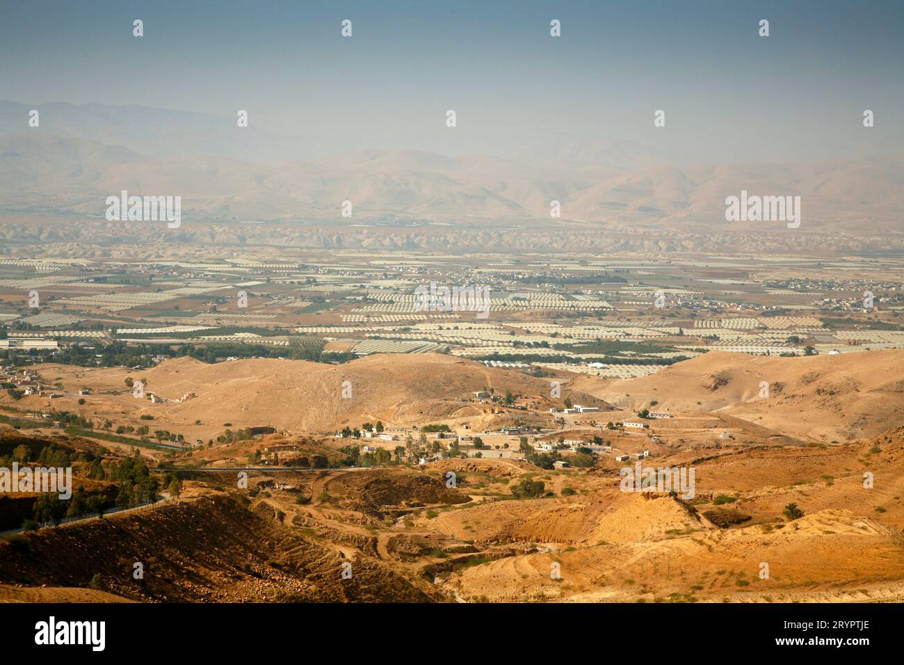 Vue sur la vallée du Jourdain, en Jordanie. Banque D'Images