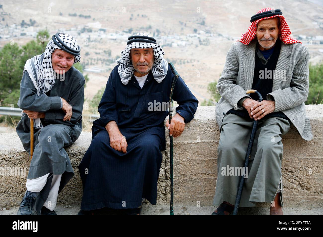 Personnes âgées à Karak, Jordanie Banque D'Images