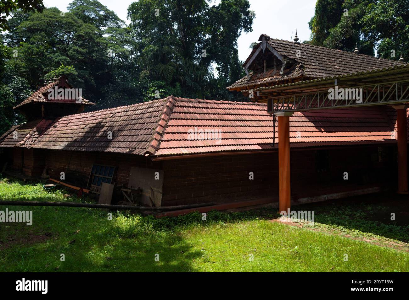 Temples traditionnels du Kerala du district de Kannur. Banque D'Images