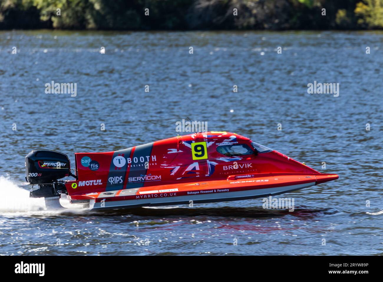 Courses de bateaux à moteur à Vila Velha de Ródão, lors du Grand Prix du Portugal II du Championnat du monde UIM F2 2023. Banque D'Images