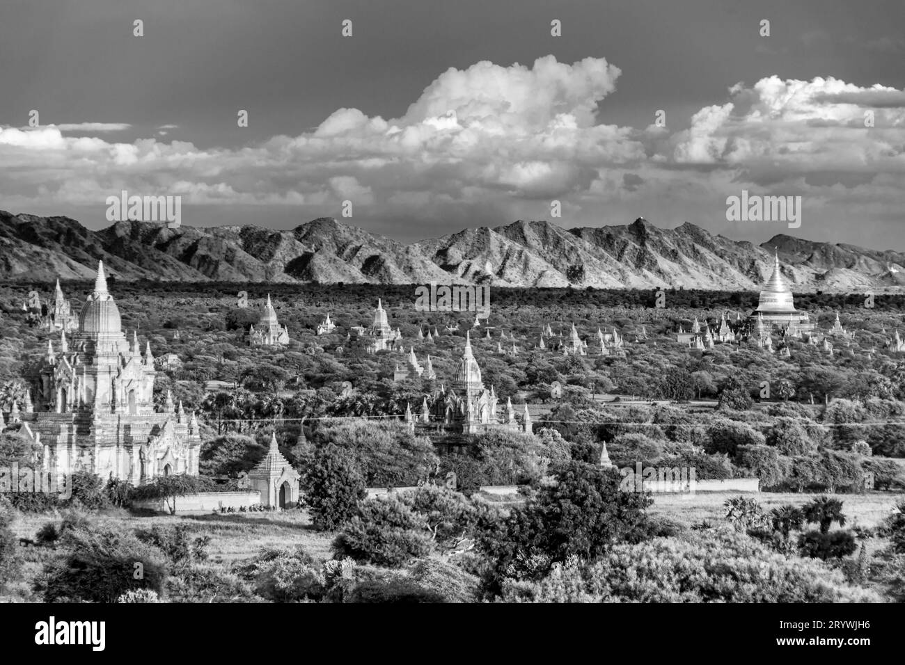 Paysage pagode les temples de Bagan(Groupes), Mandalay, Myanmar Banque D'Images