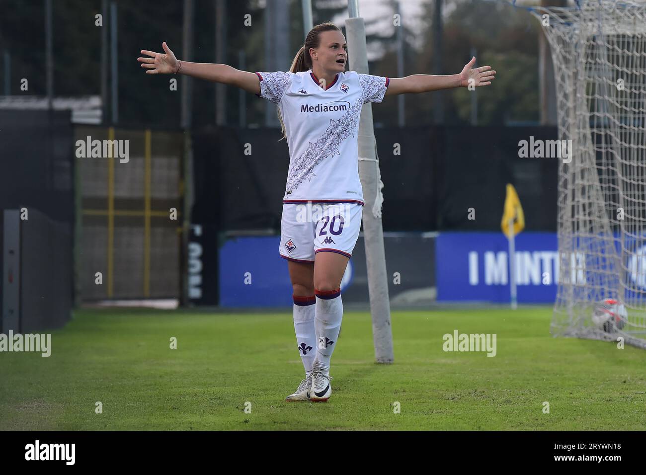 Milica Mijatovic (ACF Fiorentina) célèbre après avoir marqué 0-1 buts lors du FC Internazionale Women vs ACF Fiorentina, match de football italien Serie A Women à Sesto San Giovanni (MI), Italie, le 02 2023 octobre Banque D'Images
