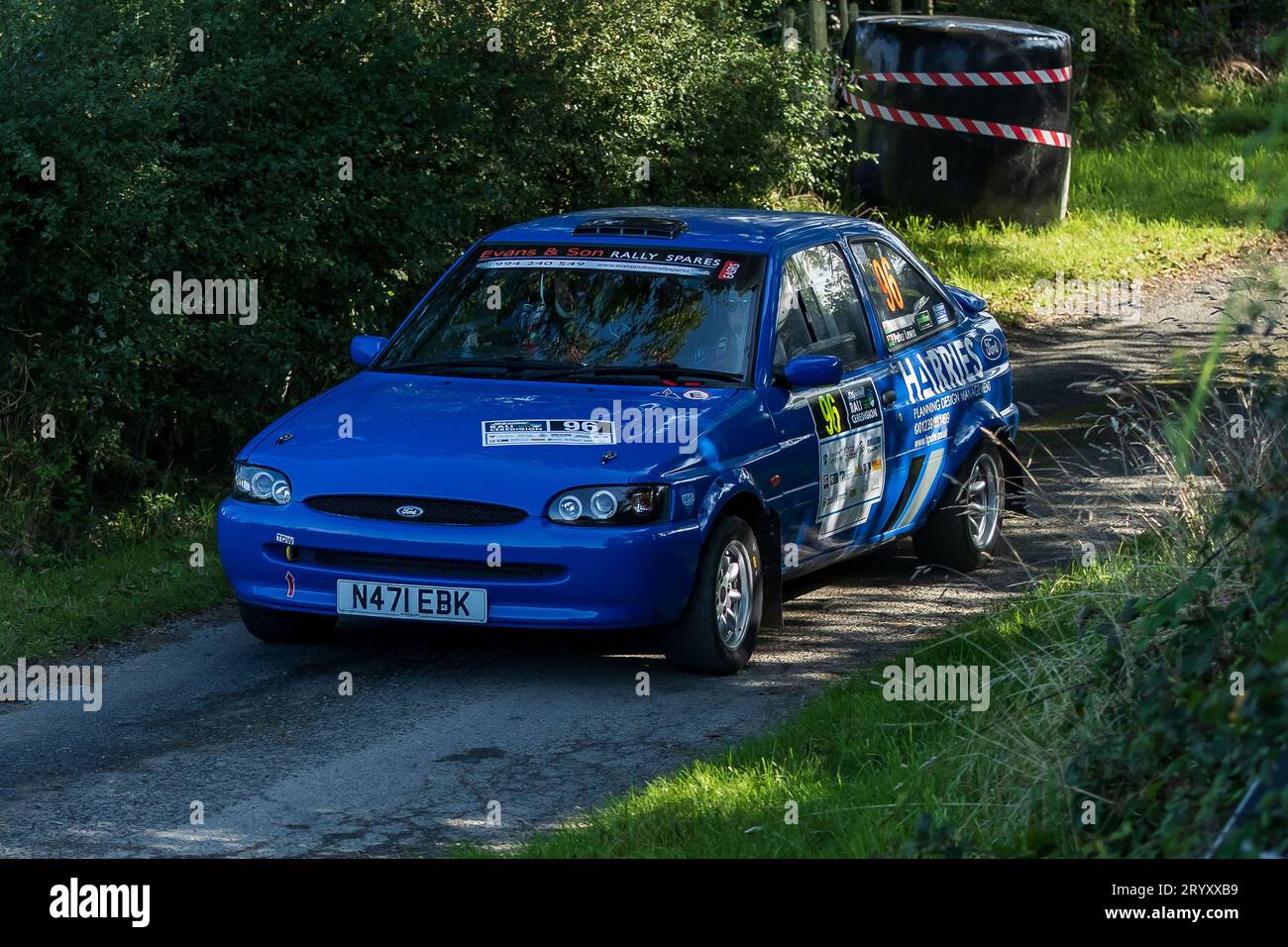 Ceredigion, pays de Galles - 02 septembre 2023 Rali Ceredigion : Peter Lewis et son co-pilote Joshua Weston dans une Ford Escort car 96 sur scène SS1 Borth 1 pays de Galles, Banque D'Images