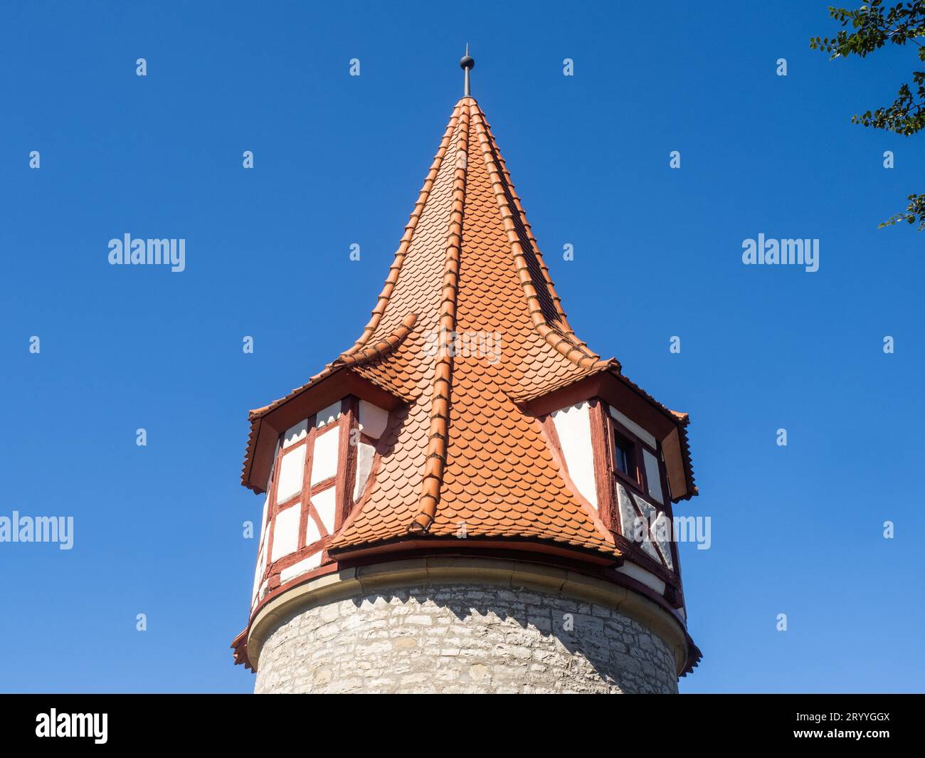 Flurersturm, tour ronde en pierre de carrière avec sommet à colombages, détail, ville de Marktbreit, district de Litzingen, Basse-Franconie, Bavière, Allemagne Banque D'Images