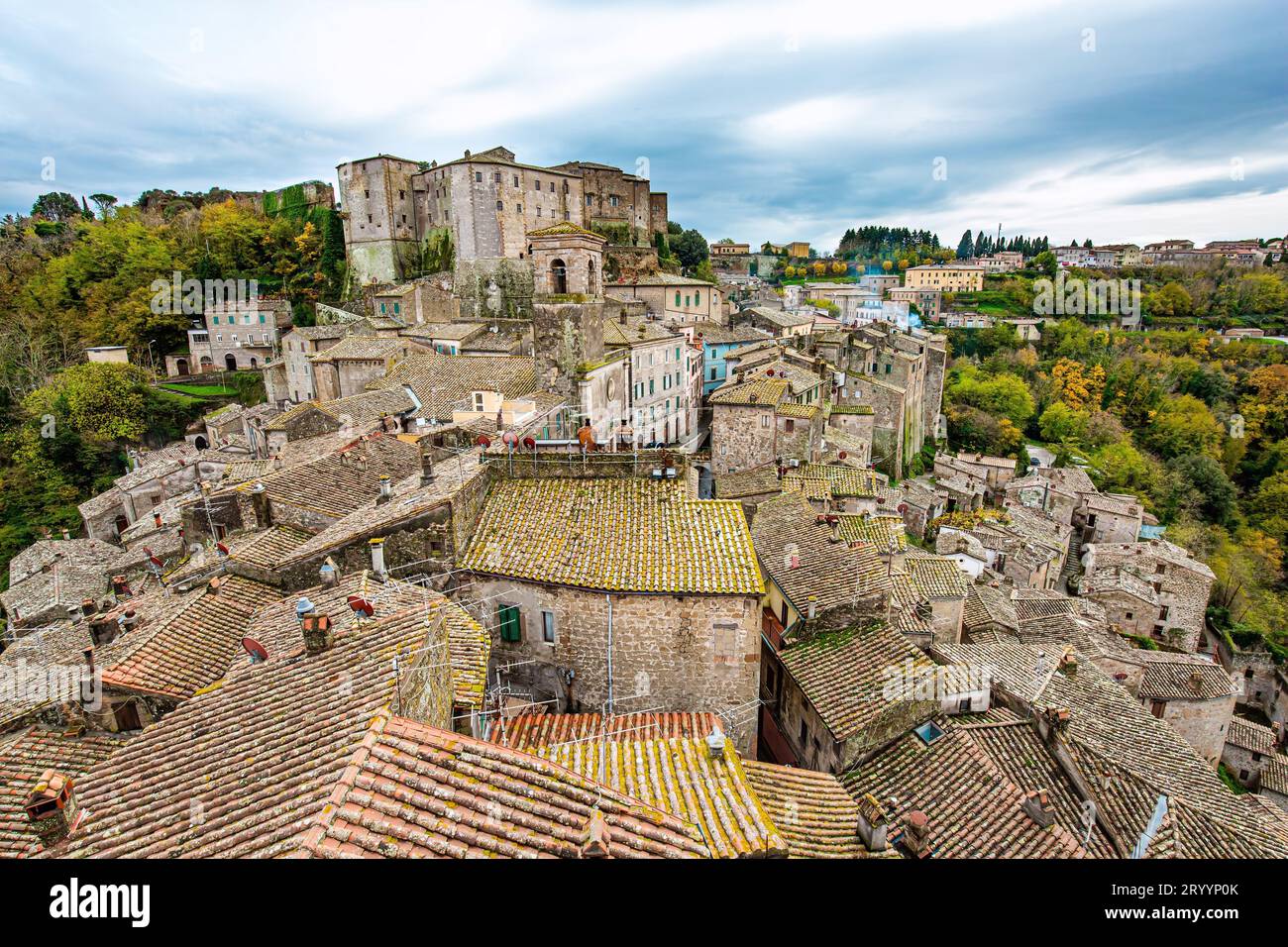 Forteresse en pierre de conte de fées Banque D'Images