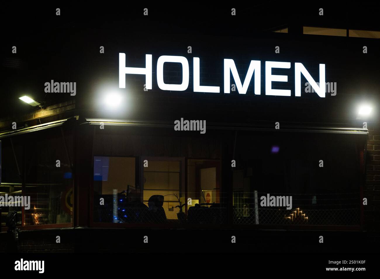 Signes et symboles, Holmen AB. Holmen AB est une société suédoise qui fonde ses activités dans l'industrie forestière et l'industrie des pâtes et papiers. Banque D'Images