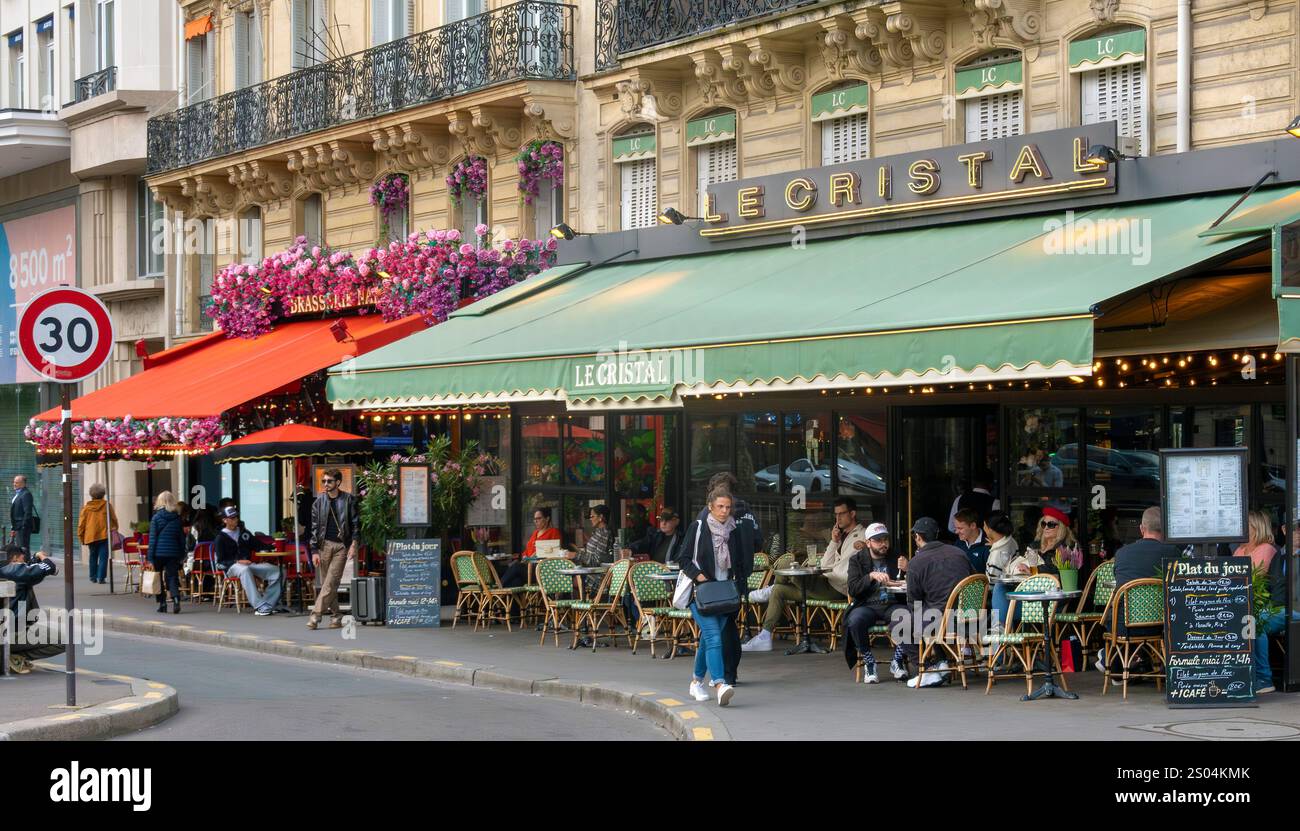 Restaurant le cristal Paris, France Banque D'Images
