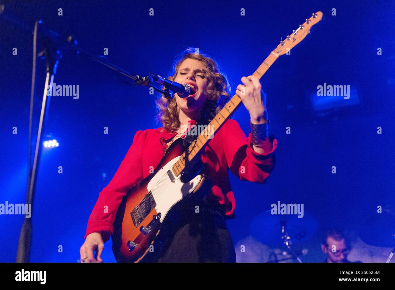 Anna Calvi en direct au Birmingham Institute, Royaume-Uni, le 10 février 2014 Banque D'Images