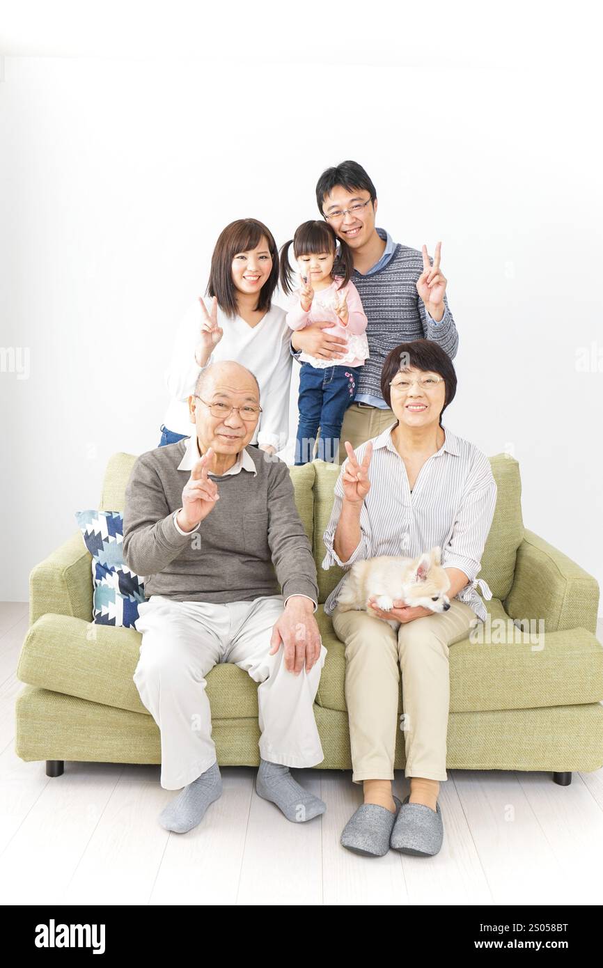 Image photo de groupe familial de trois générations Banque D'Images