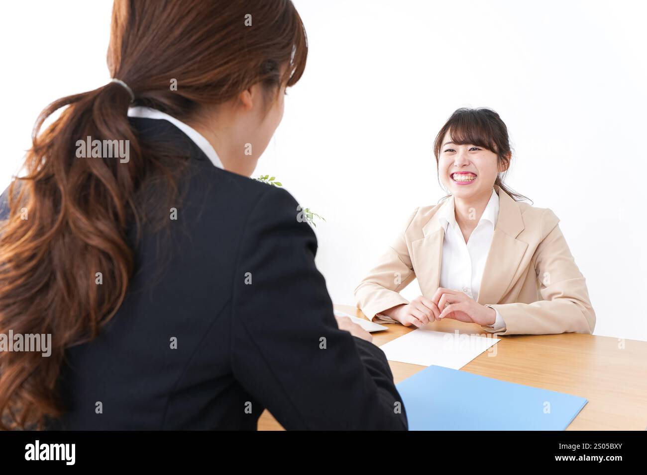 Réunion d'affaires, femme d'affaires, transaction Banque D'Images