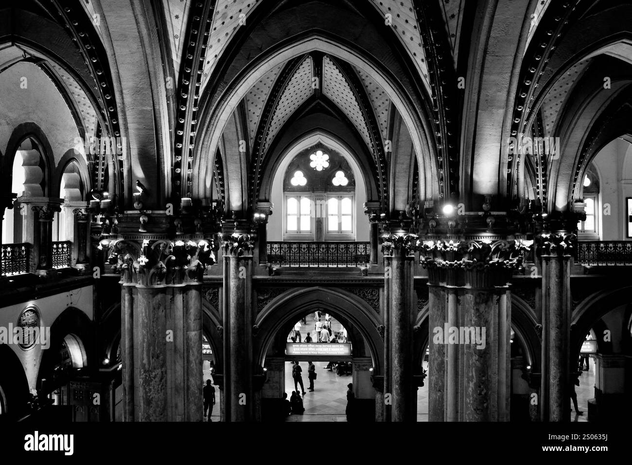 Vue extérieure du Chhatrapati Shivaji Maharaj Terminus, est une gare ferroviaire historique et un site du patrimoine mondial de l'UNESCO à Mumbai, Maharashtra, Inde Banque D'Images