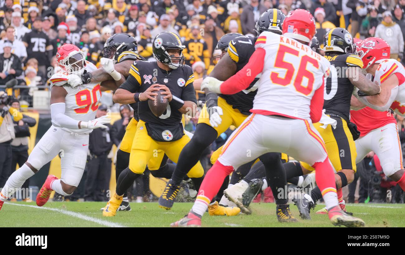 Pittsburgh, Pennsylvanie, États-Unis. 25 décembre 2024. Russell Wilson #3 lors des Steelers vs Chiefs à Pittsburgh, PA. Jason Pohuski/CSM/Alamy Live News Banque D'Images Pittsburgh, Pennsylvanie, États-Unis. 25 décembre 2024. Russell Wilson #3 lors des Steelers vs Chiefs à Pittsburgh, PA. Jason Pohuski/CSM/Alamy Live News Banque D'Images