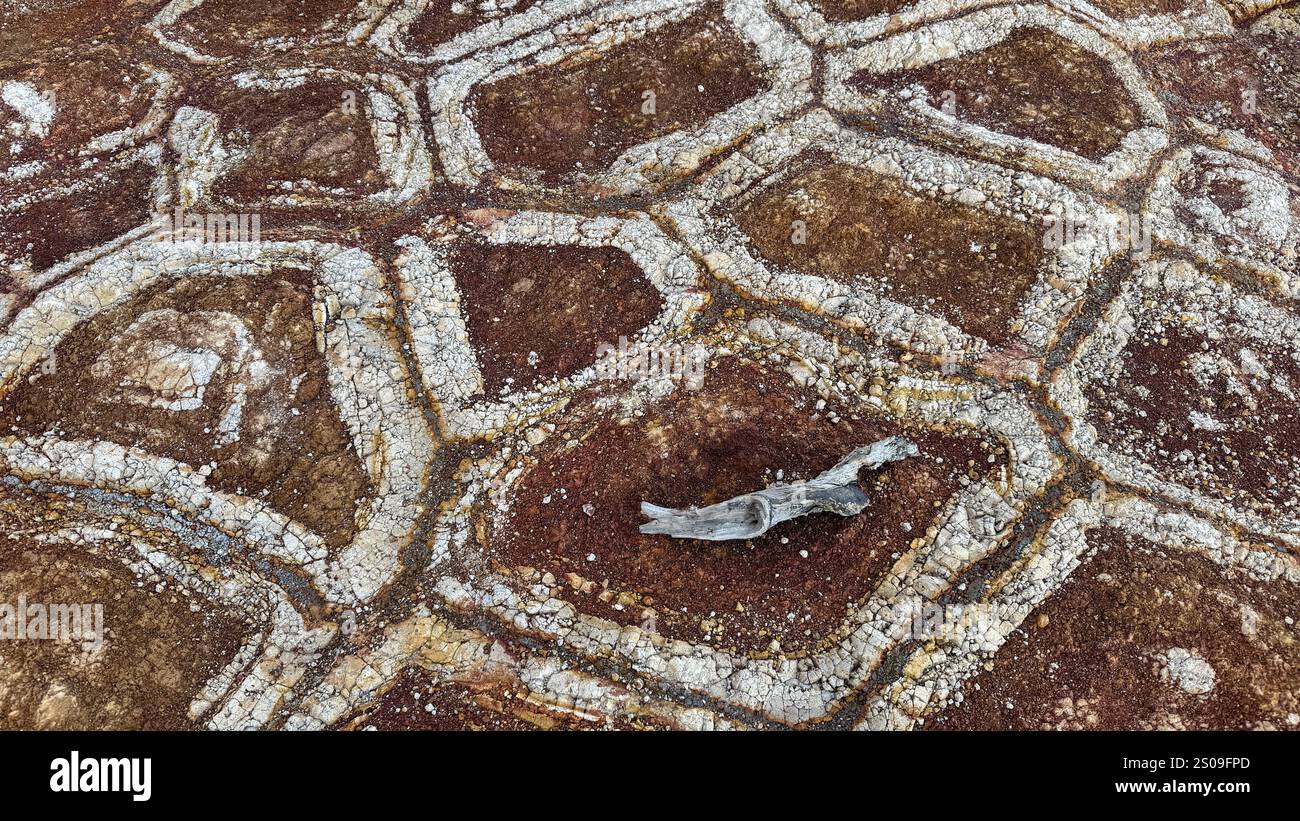 Différentes couches de roche colorées dans la roche, la Gomera, îles Canaries, Espagne, Europe Banque D'Images