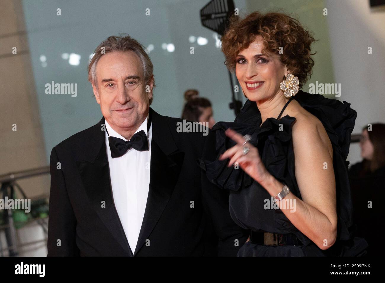 Madrid, Espagne. 14 décembre 2024. Juanjo Puigcorbé et Lola Marceli assistent au tapis rouge des Prix Jose María Forque 2024 au Palacio Municipal de Congresos de Madrid. (Photo de Nacho Lopez/SOPA images/SIPA USA) crédit : SIPA USA/Alamy Live News Banque D'Images
