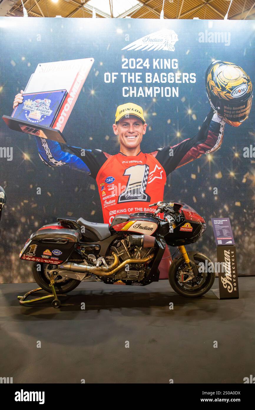 Mototorcycle Indien Challenger Bagger Raing Banque D'Images