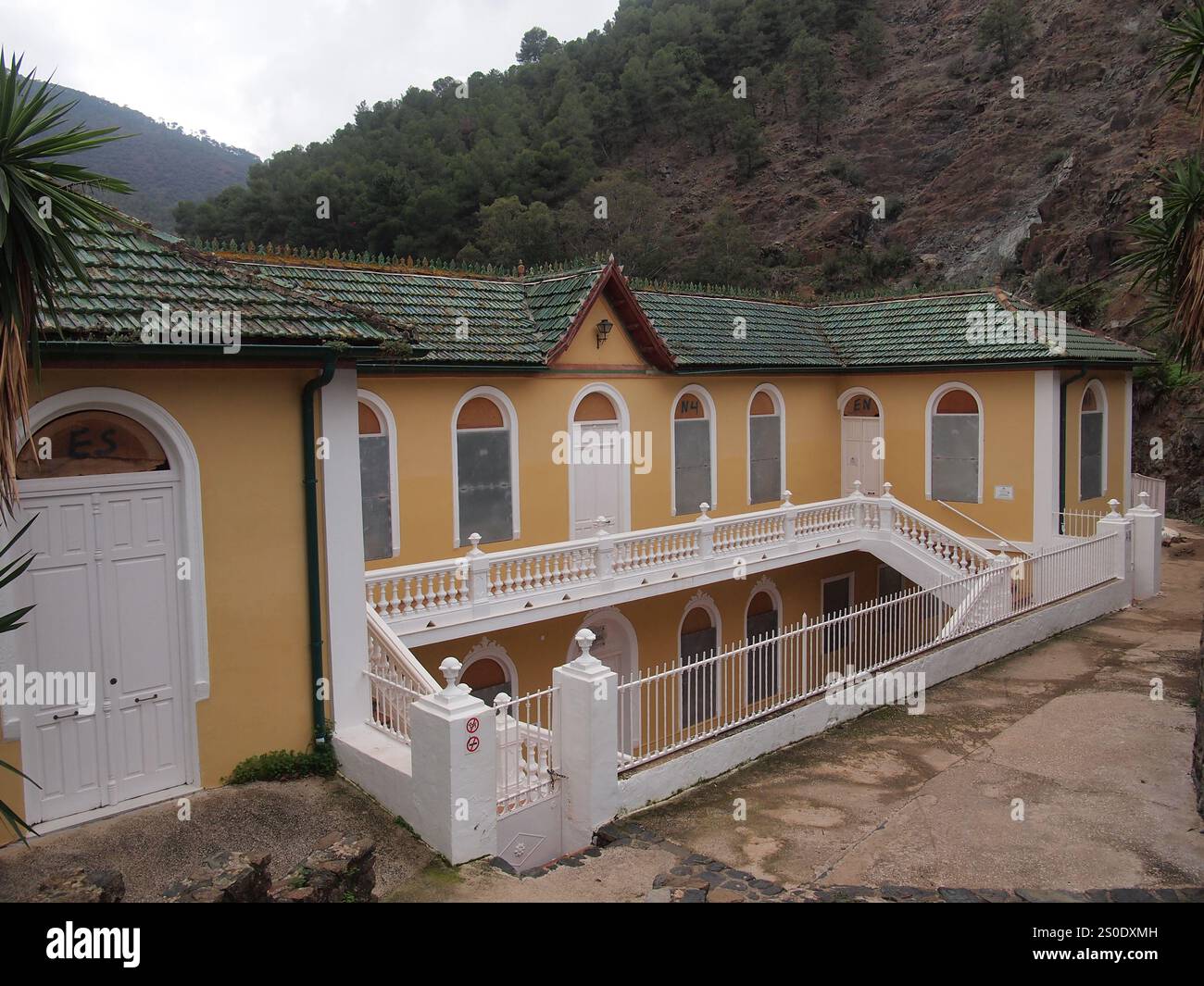 Balneario de Fuente Amargosa - Amargosa Spring Spa (Tolox, Province de Málaga, Andalousie, Royaume d'Espagne) Banque D'Images