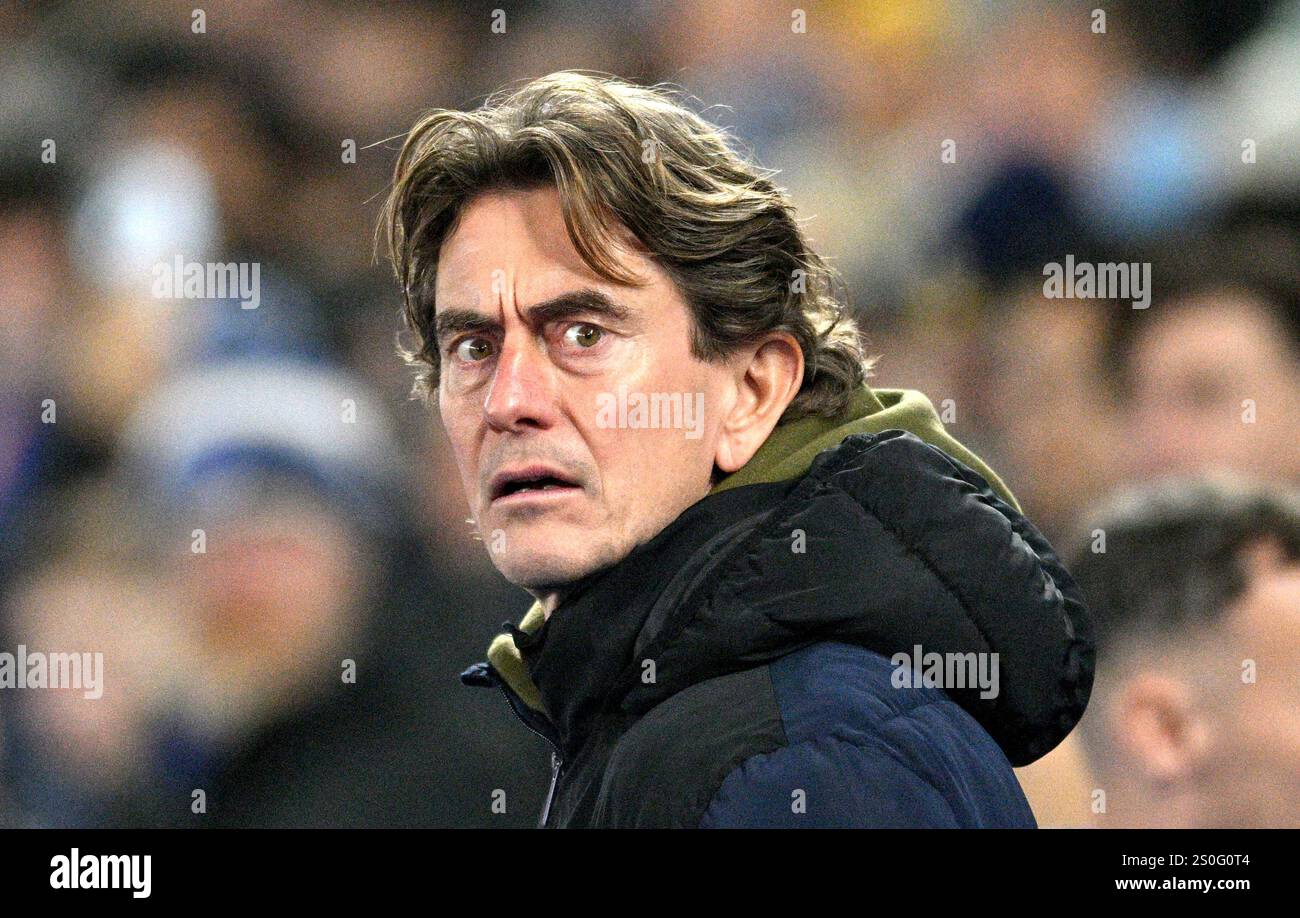 Thomas Frank, entraîneur-chef de Brentford, lors du match de premier League entre Brighton et Hove Albion et Brentford au American Express Stadium , Brighton , Royaume-Uni - 27 décembre 2024 photo Simon Dack / téléphoto images usage éditorial seulement. Pas de merchandising. Pour Football images, les restrictions FA et premier League s'appliquent inc. aucune utilisation d'Internet/mobile sans licence FAPL - pour plus de détails, contactez Football Dataco Banque D'Images