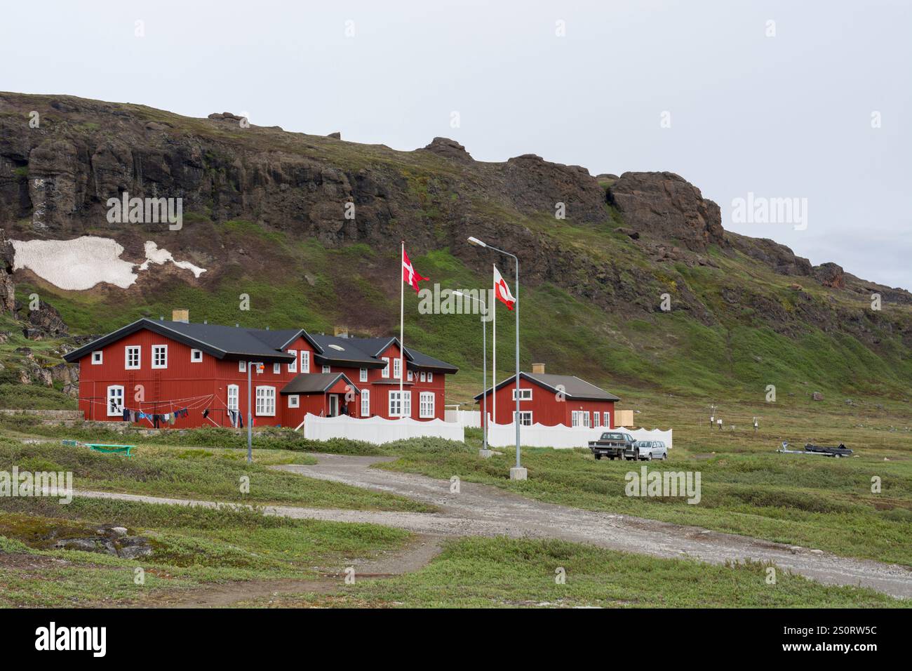Une image panoramique de la Station arctique sur l'île de Disko, au Groenland. Entouré d'une toundra accidentée et surplombant l'océan Arctique, ce centre de recherche Banque D'Images