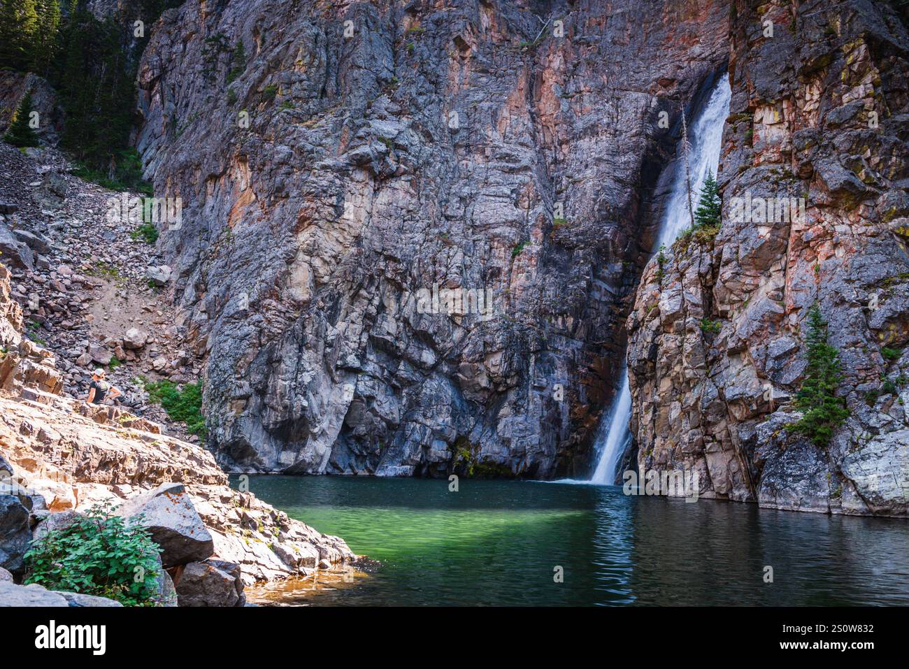 Porcupine Falls est une cascade populaire dans les montagnes Bighorn du nord du Wyoming. Banque D'Images