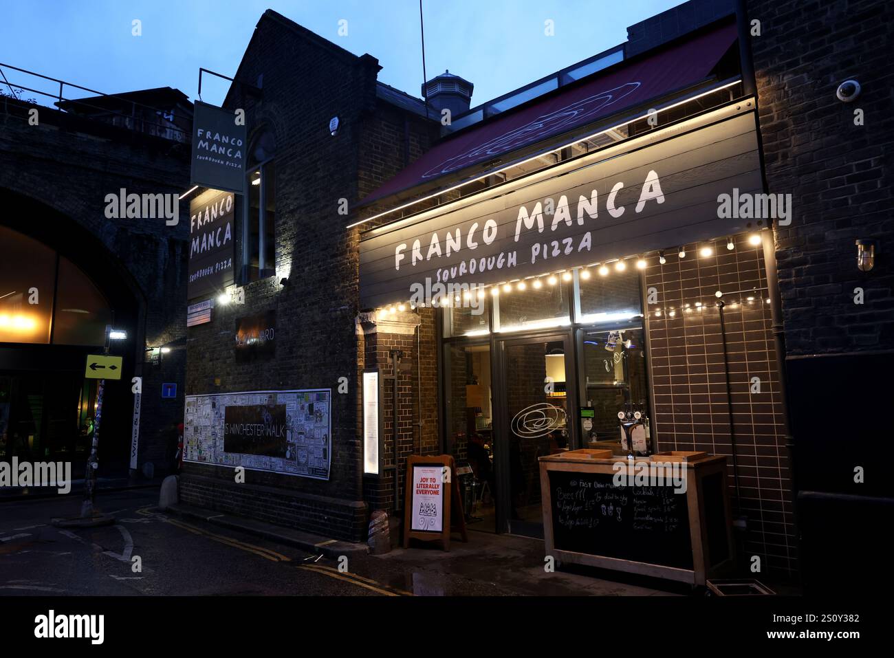 Vues générales d'un restaurant Franco Manca à Londres, Royaume-Uni. Banque D'Images