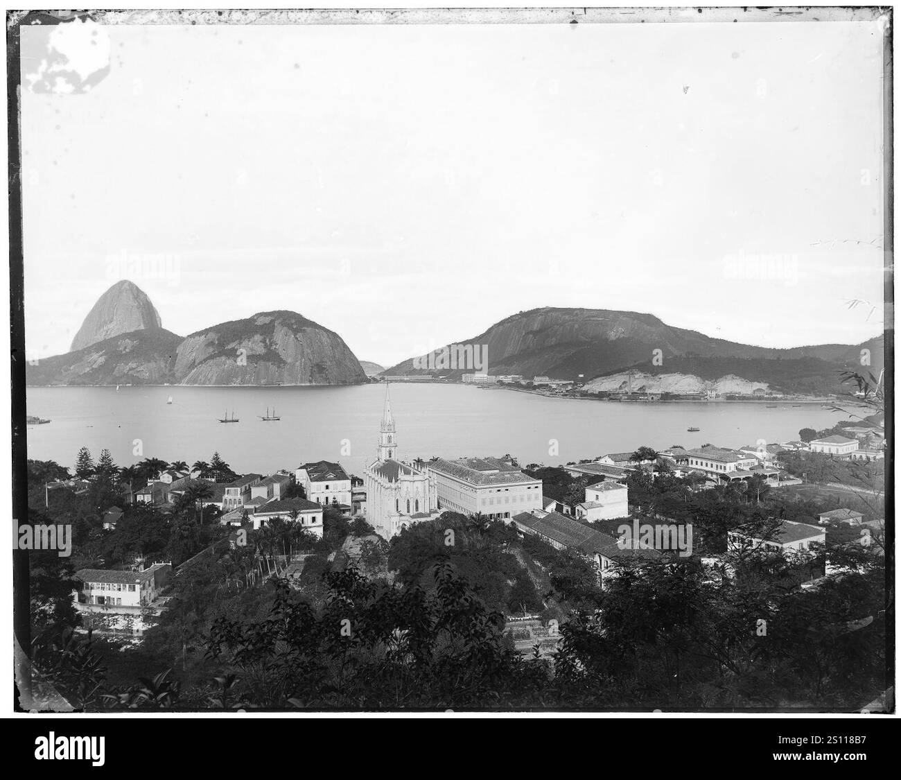 Enseada de Botafogo vendo-se ao fundo o Pão de Açúcar. Banque D'Images