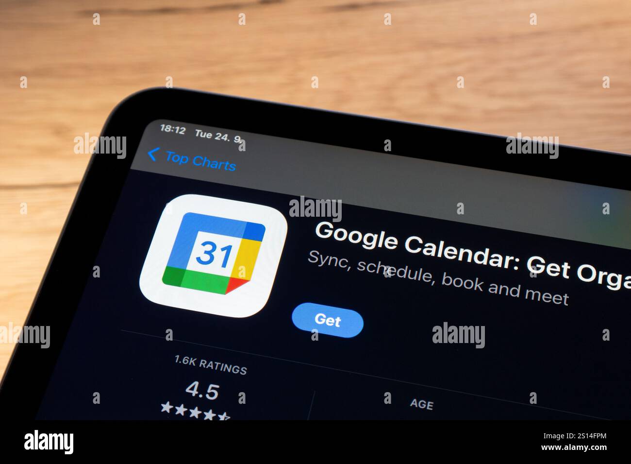 OSTRAVA, TCHÉQUIE - 24 SEPTEMBRE 2024 : App Store avec l'application mobile Google Calendar à installer sur un appareil Apple Banque D'Images