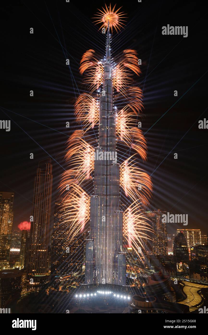 fireworks-explode-at-the-burj-khalifa-the-world-s-tallest-building
