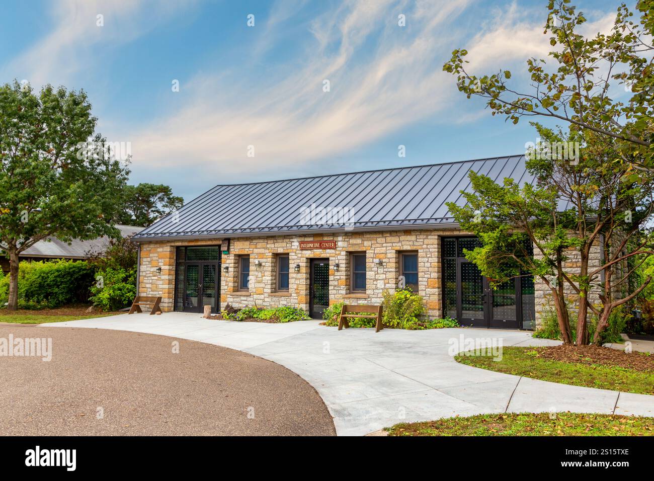 PRESCOTT WI, USA, 24 SEPTEMBRE 2022 : Centre d'interprétation au Carpenter doté Croix Valley nature Center. Banque D'Images