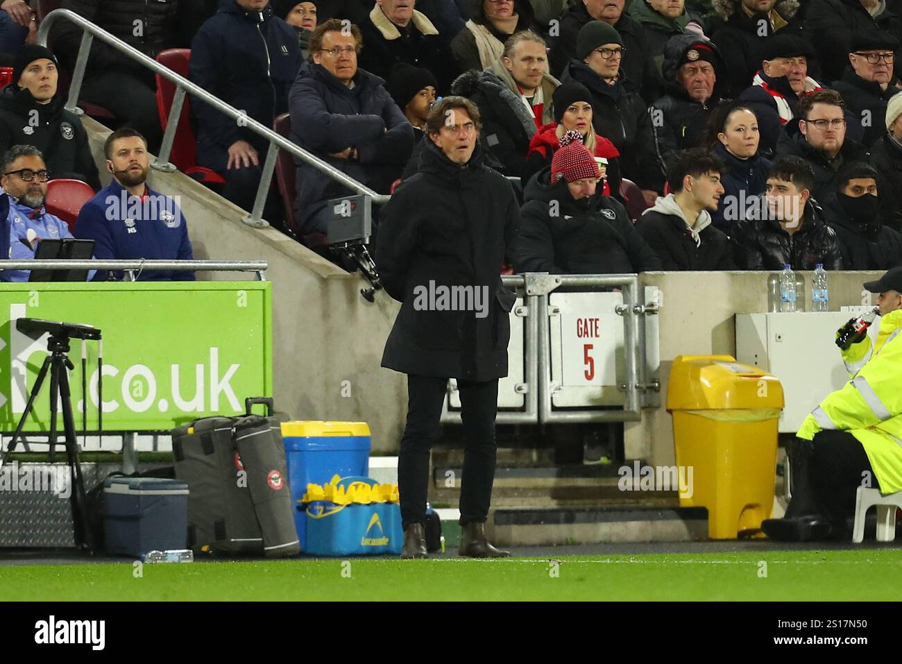 1er janvier 2025 ; Gtech Community Stadium, Brentford, Londres, Angleterre; premier League Football, Brentford contre Arsenal ; Thomas Frank, entraîneur de Brentford Banque D'Images