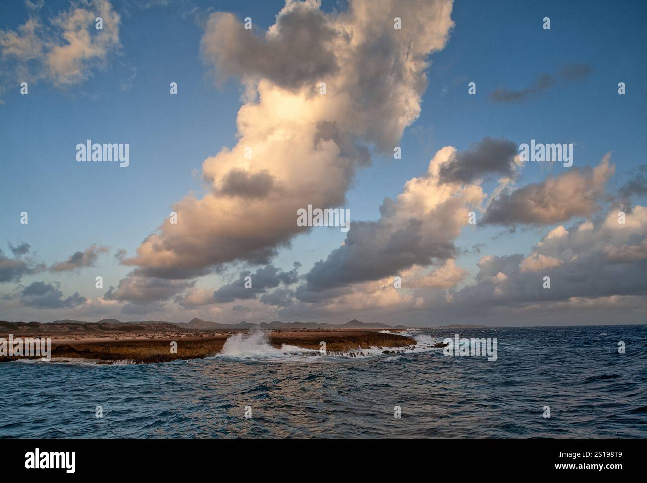 Le parc national de Washington Slagbaai est un parc national et une réserve écologique situé dans la partie nord-ouest de l'île de Bonaire dans les Caraïbes Netherl Banque D'Images