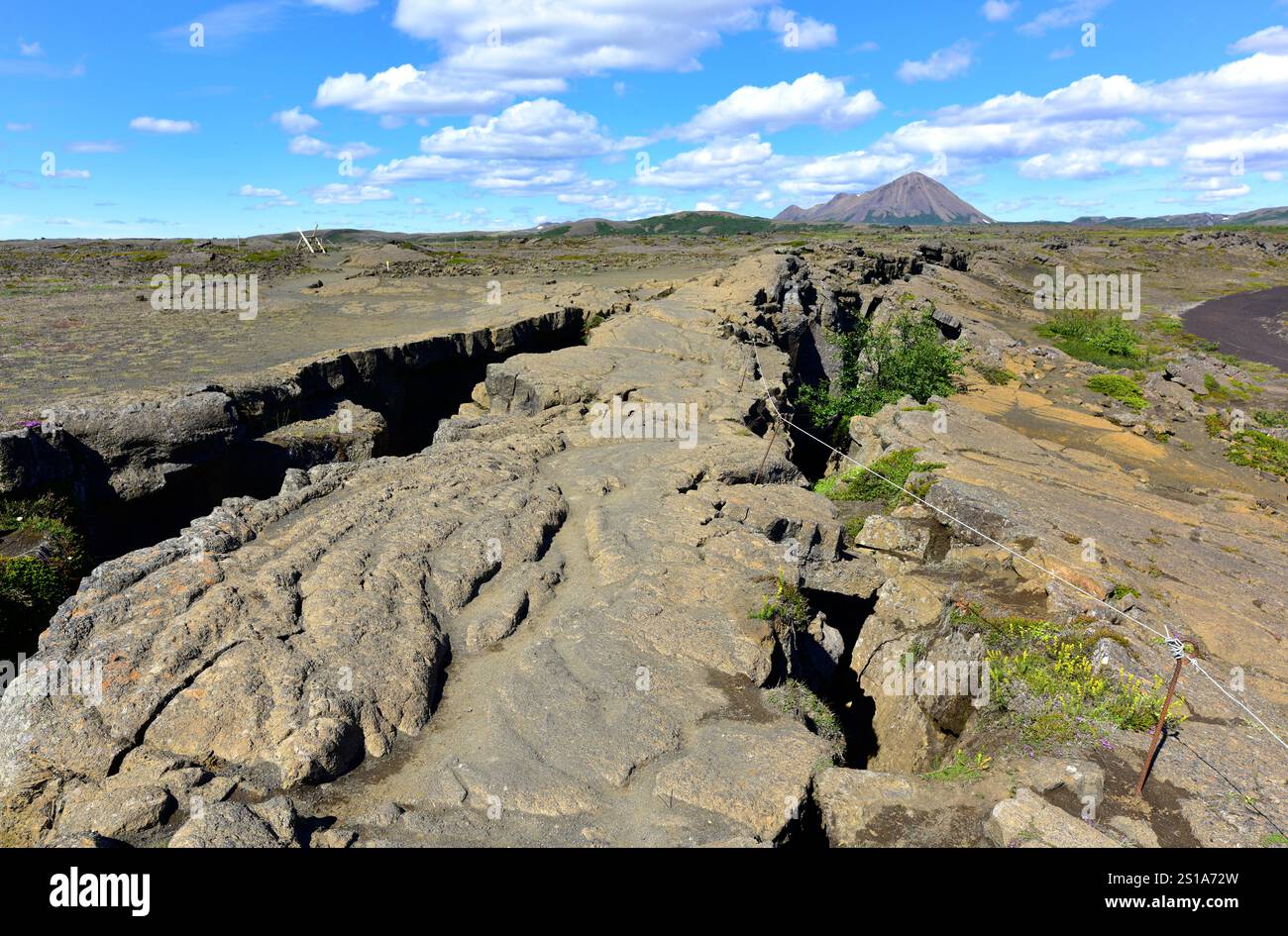 Crête mi-atlantique, contac entre les plaques américaine et eurasienne. Région de Myvatn, Islande. Banque D'Images