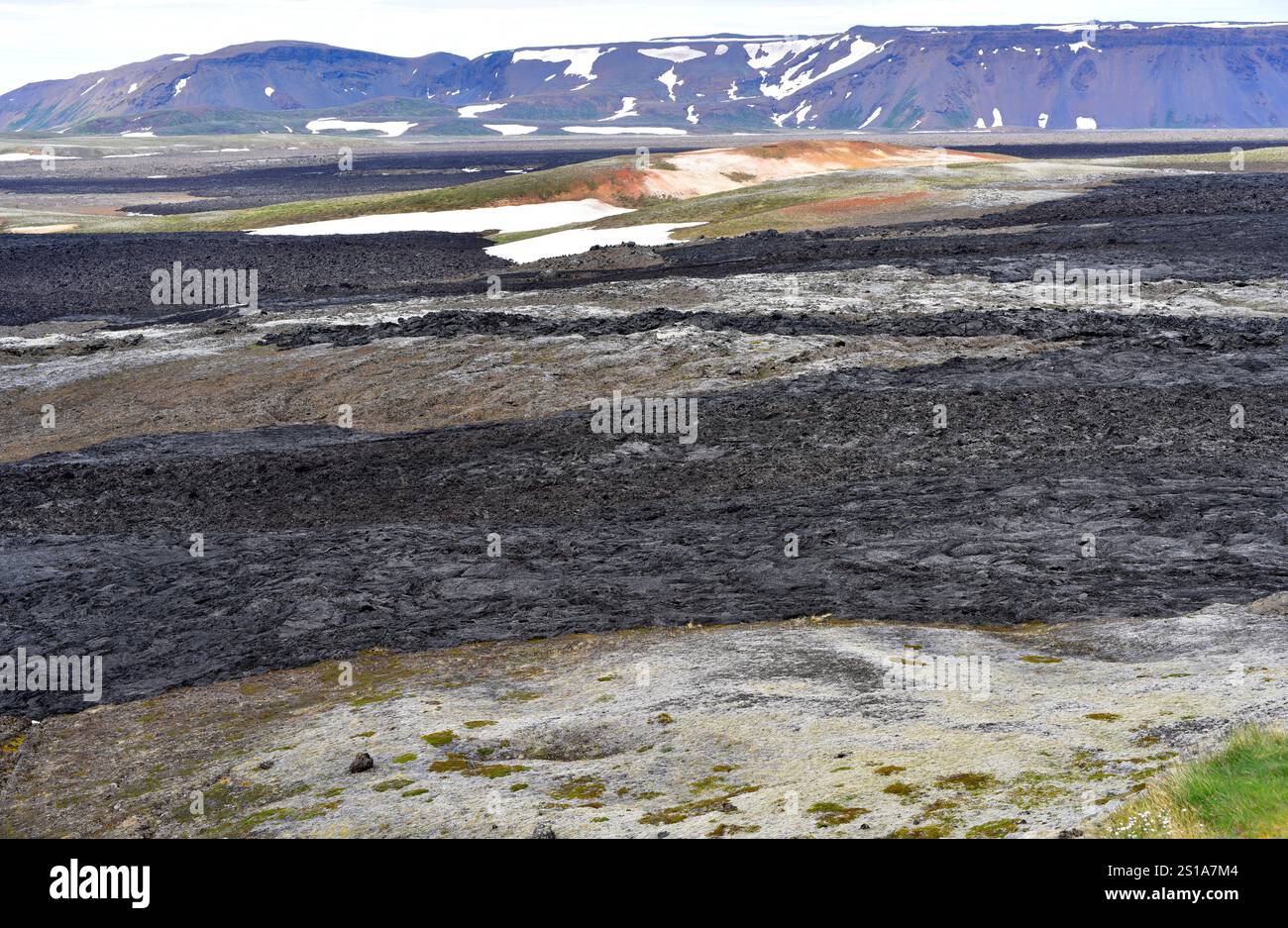 Volcan Leirhnjukur, champs de lave. Krafla, région de Myvatn, Islande. Banque D'Images