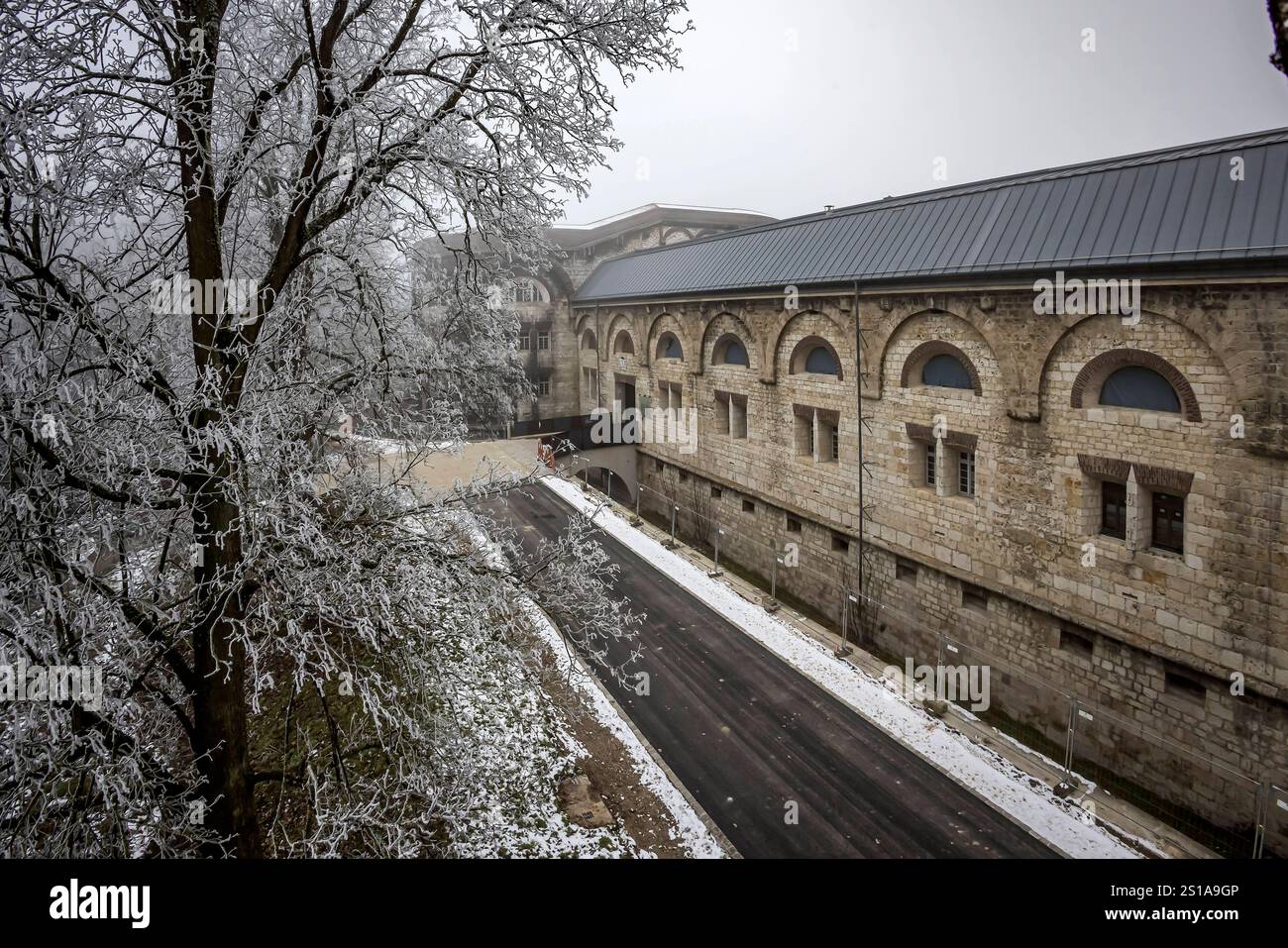 Wilhelmsburg. Bundesfestung Ulm. IM 19. Jahrhunderts War sie die größte millitärische Befestigungsanlage en Europe. // 30.12.2024 : Ulm, Bade-Württemberg, Deutschland *** forteresse fédérale de Wilhelmsburg Ulm au XIXe siècle, c'était la plus grande fortification militaire d'Europe 30 12 2024 Ulm, Bade-Württemberg, Allemagne Banque D'Images