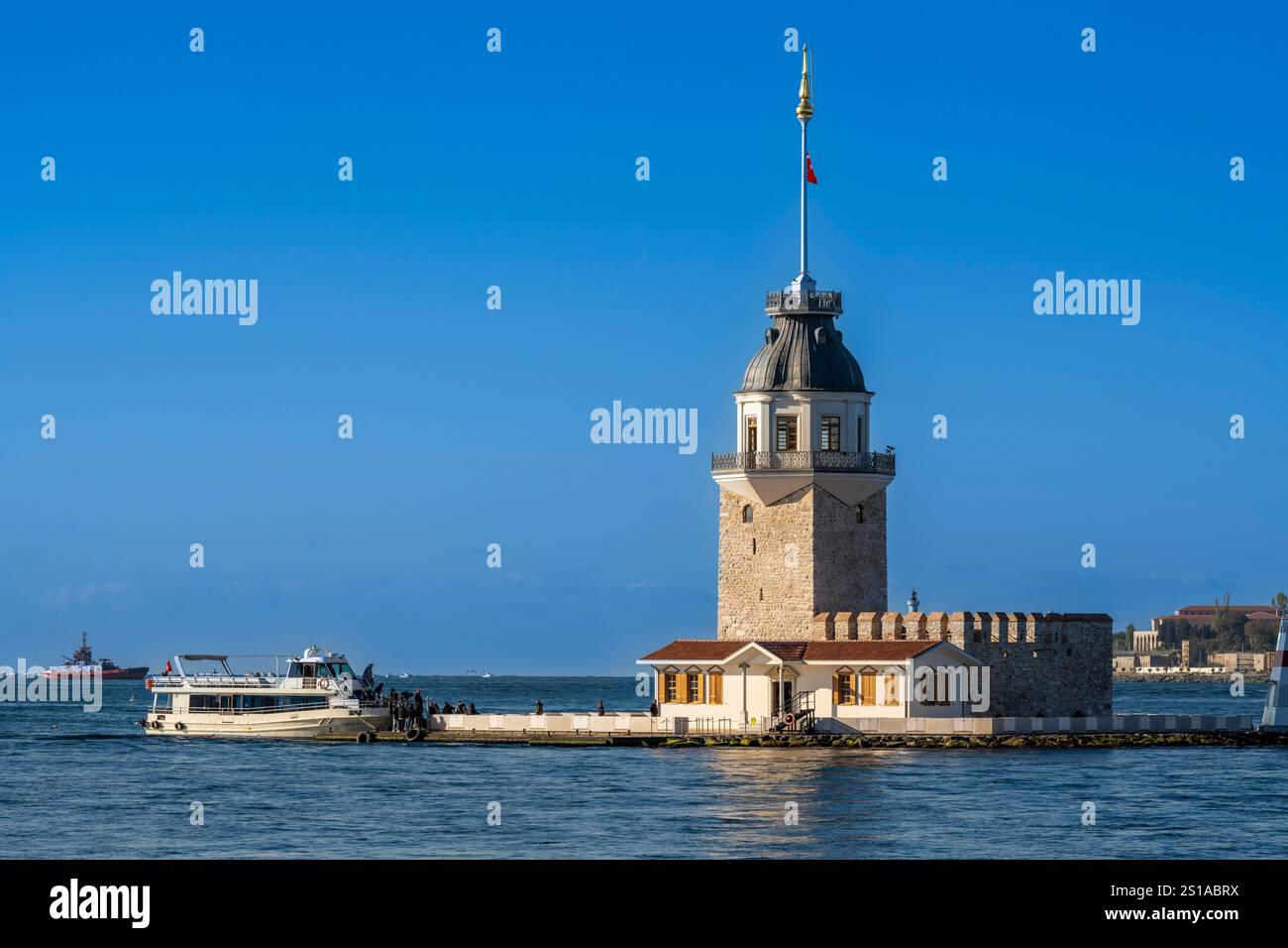 Türkiye, Istanbul, détroit du Bosphore, quartier d'Uskudar, Kiz Kulesi (Tour de Léandre ou Tour de la jeune fille) Banque D'Images